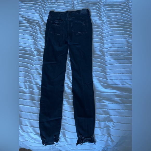 American Eagle Jeans - Picture 2 of 2